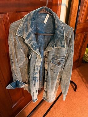 Zenana Outfitters Blue Striped Corduroy Jean Jacket